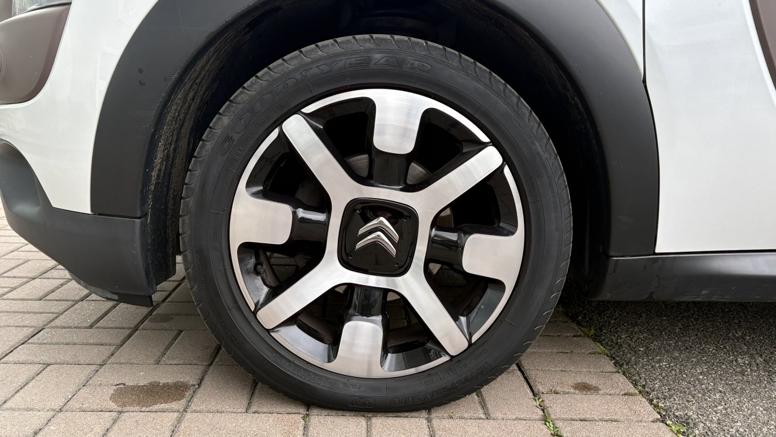 Інші авто CITROEN C4 Cactus 2016 року з пробігом 58000 км, Хетчбек, Тойота Центр Київ "Автосаміт Укравто", м.Київ - 552080 ГРН | Фото № 15