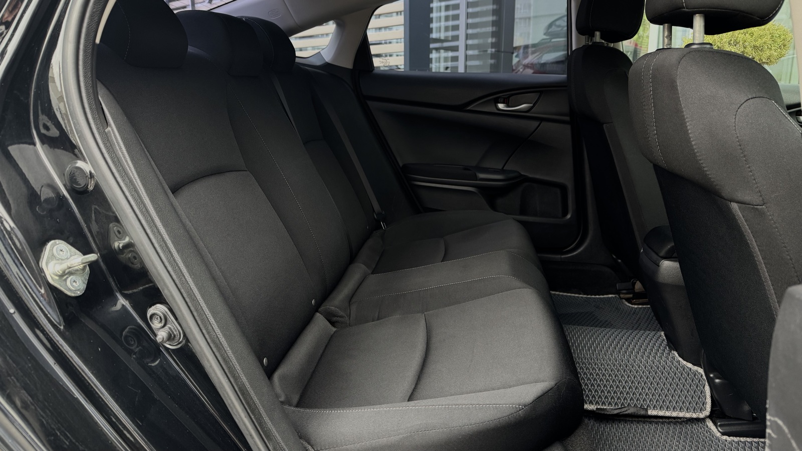 Інші авто HONDA CIVIC 2017 року з пробігом 152698 км, Седан, Тойота Центр Чернігів "Соллі-Плюс", м.Чернігів - 525000 ГРН | Фото № 7