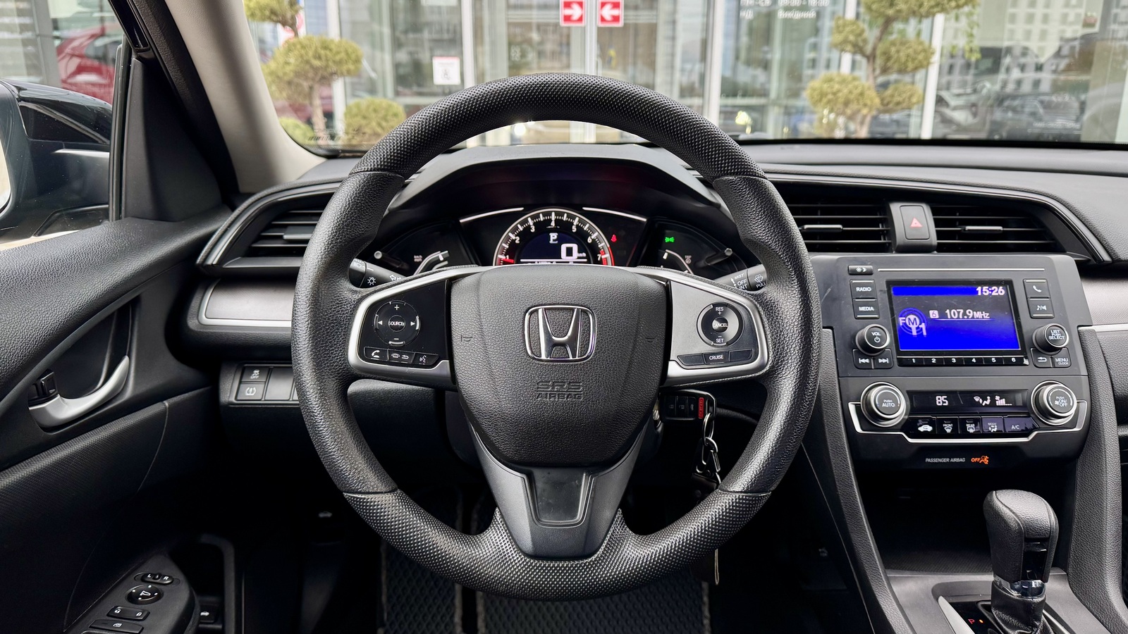 Інші авто HONDA CIVIC 2017 року з пробігом 152698 км, Седан, Тойота Центр Чернігів "Соллі-Плюс", м.Чернігів - 525000 ГРН | Фото № 9