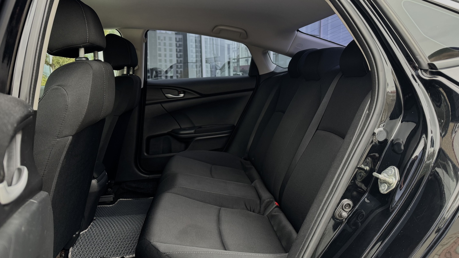 Інші авто HONDA CIVIC 2017 року з пробігом 152698 км, Седан, Тойота Центр Чернігів "Соллі-Плюс", м.Чернігів - 525000 ГРН | Фото № 11