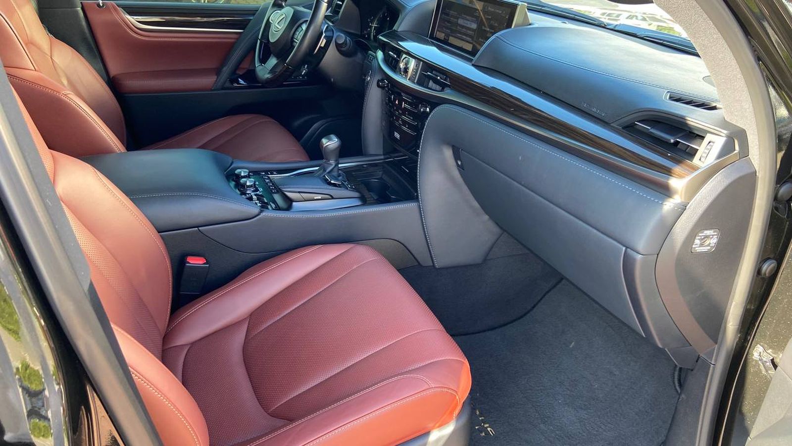 Lexus LX 2021 року з пробігом 29262 км, Універсал, Тойота Центр Хмельницький "Гранд Мотор", м.Хмельницький - 4045575 ГРН | Фото № 6