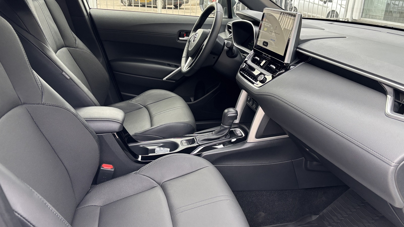 Toyota COROLLA CROSS 2024 року з пробігом 9731 км, Універсал, Тойота Центр Біла Церква "Автосаміт Укравто", м.Біла Церква - 1576640 ГРН | Фото № 6