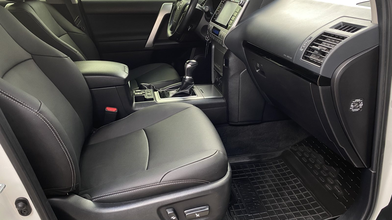 Toyota LAND CRUISER PRADO 2018 року з пробігом 153323 км, Універсал, Тойота Центр Одеса "ВіДі Пальміра", м.Одеса - 1250000 ГРН | Фото № 6