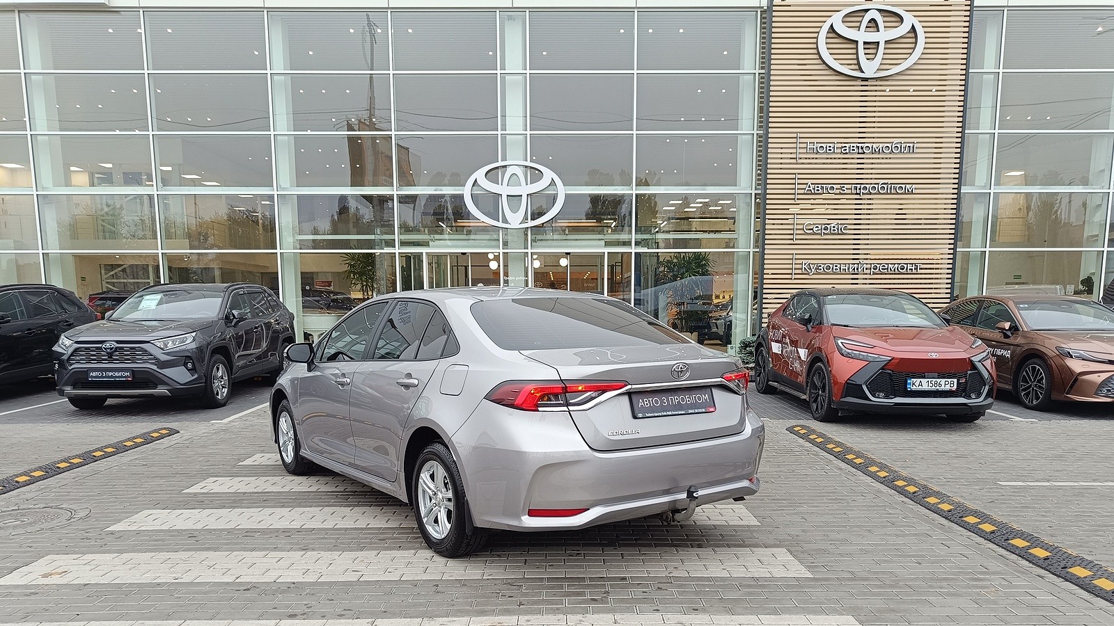 Toyota COROLLA 2021 року з пробігом 69421 км, Седан, Тойота Центр Київ "ВіДі Автострада", м.Київ - 735000 ГРН | Фото № 2