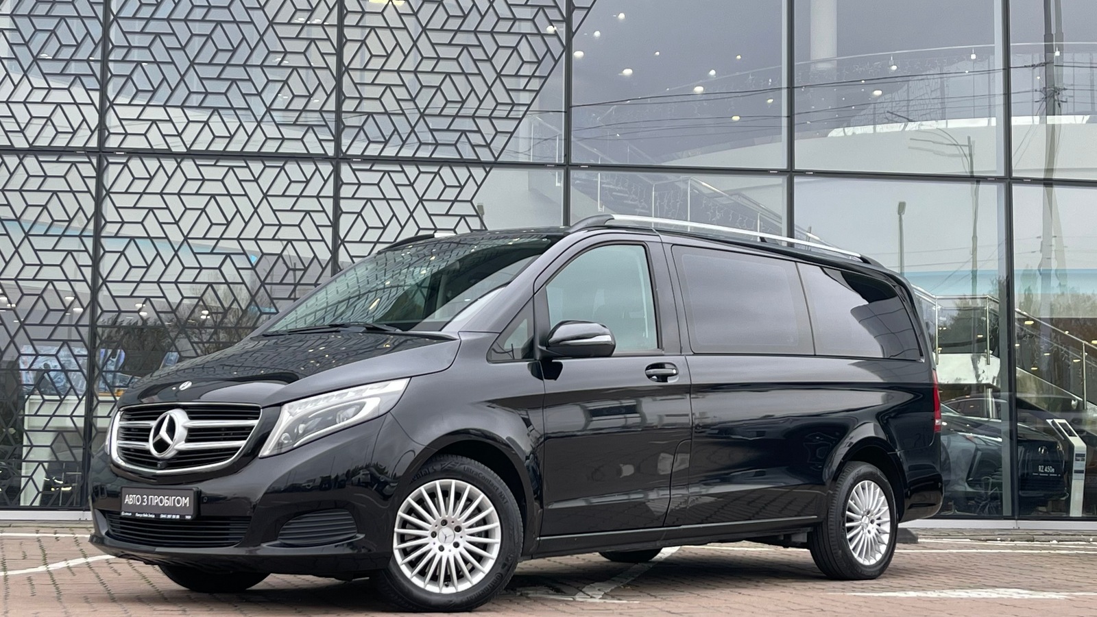 Інші авто MERCEDES-BENZ V-CLASS 2018 року, Мінівен, Лексус Київ Захід, м.Київ | Фото № 1 Інші авто MERCEDES-BENZ V-CLASS 2018 року з пробігом 106487 км, Мінівен, Лексус Київ Захід, м.Київ - 2287000 ГРН | Фото № 1