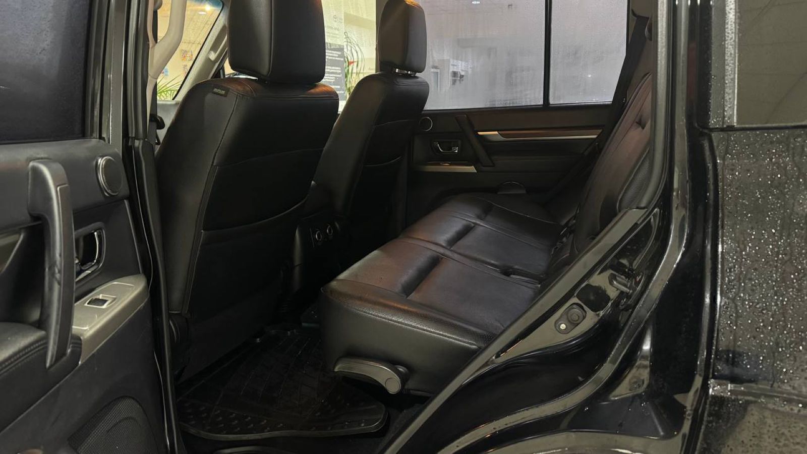 Інші авто MITSUBISHI Pajero Wagon 2012 року, Універсал, Тойота Центр Ужгород "Карат Мотор", м.Ужгород | Фото № 11 Інші авто MITSUBISHI Pajero Wagon 2012 року з пробігом 148207 км, Універсал, Тойота Центр Ужгород "Карат Мотор", м.Ужгород - 812000 ГРН | Фото № 11