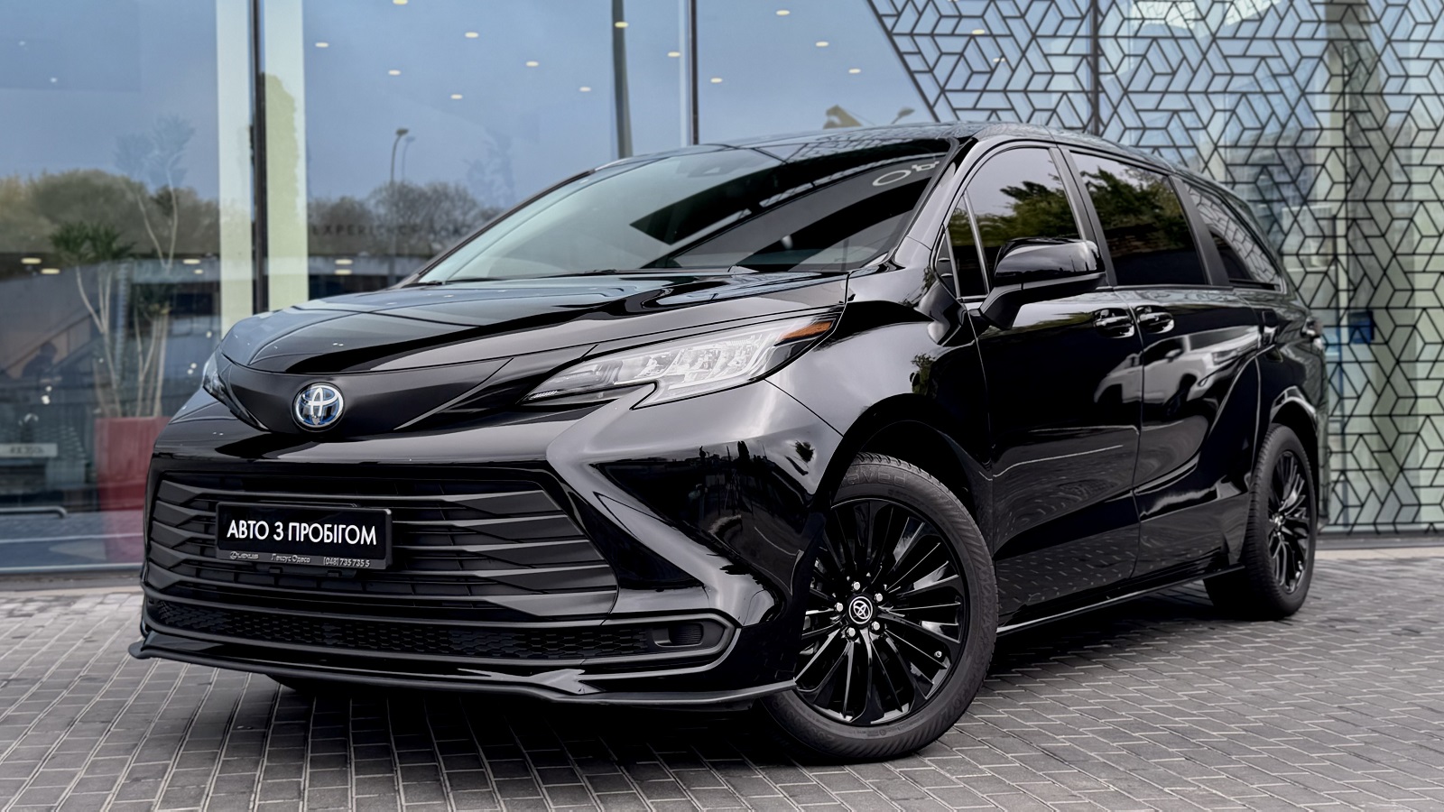 Toyota SIENNA 2022 року, Універсал, Лексус Одеса, м.Одеса | Фото № 1 Toyota SIENNA 2022 року з пробігом 54958 км, Універсал, Лексус Одеса, м.Одеса - 1839920 ГРН | Фото № 1