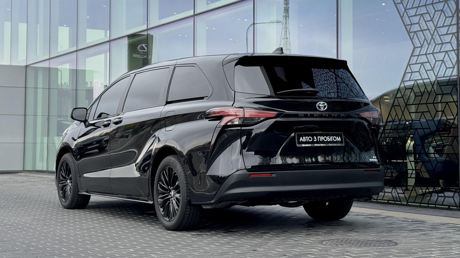 Toyota SIENNA 2022 року, Універсал, Лексус Одеса, м.Одеса | Фото № 2 Toyota SIENNA 2022 року з пробігом 54958 км, Універсал, Лексус Одеса, м.Одеса - 1839920 ГРН | Фото № 2