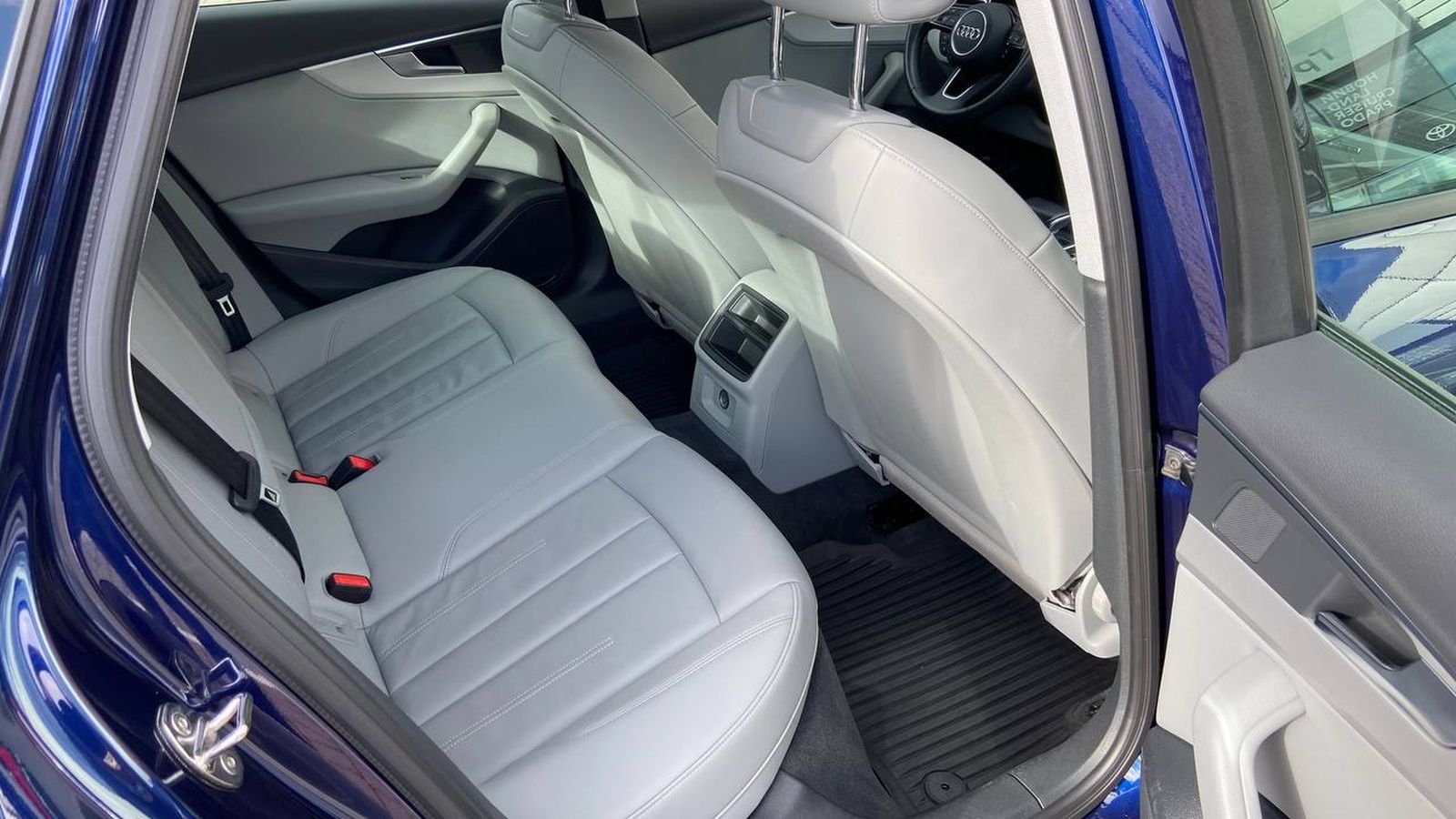 Інші авто AUDI A4 2020 року, Седан, Тойота Центр Хмельницький "Гранд Мотор", м.Хмельницький | Фото № 7 Інші авто AUDI A4 2020 року з пробігом 127385 км, Седан, Тойота Центр Хмельницький "Гранд Мотор", м.Хмельницький - 1237700 ГРН | Фото № 7