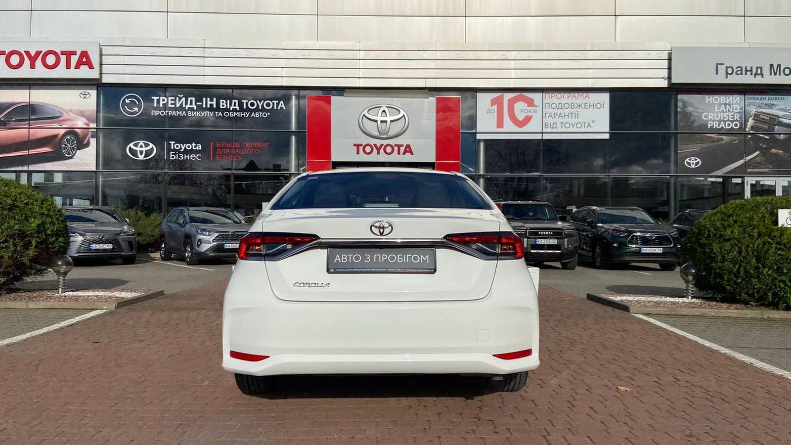 Toyota COROLLA 2022 року, Седан, Тойота Центр Хмельницький "Гранд Мотор", м.Хмельницький | Фото № 4 Toyota COROLLA 2022 року з пробігом 50642 км, Седан, Тойота Центр Хмельницький "Гранд Мотор", м.Хмельницький - 896700 ГРН | Фото № 4