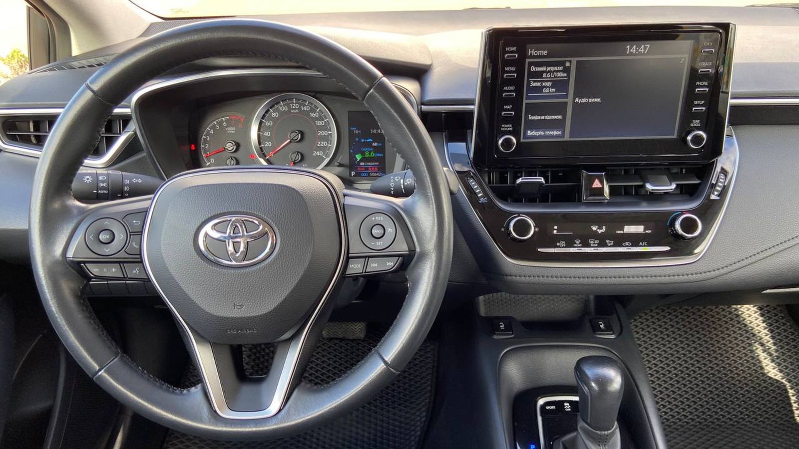 Toyota COROLLA 2022 року, Седан, Тойота Центр Хмельницький "Гранд Мотор", м.Хмельницький | Фото № 9 Toyota COROLLA 2022 року з пробігом 50642 км, Седан, Тойота Центр Хмельницький "Гранд Мотор", м.Хмельницький - 896700 ГРН | Фото № 9