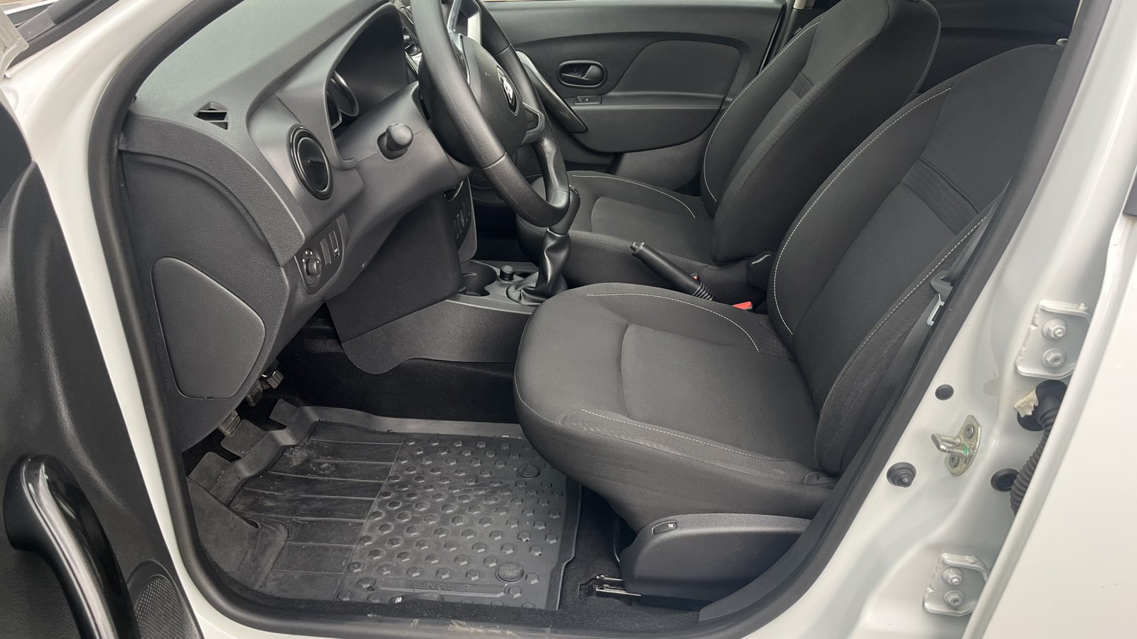 Інші авто RENAULT SANDERO 2019 року, Хетчбек, Тойота Центр Київ "Автосаміт Укравто", м.Київ | Фото № 12 Інші авто RENAULT SANDERO 2019 року з пробігом 80426 км, Хетчбек, Тойота Центр Київ "Автосаміт Укравто", м.Київ - 350345 ГРН | Фото № 12