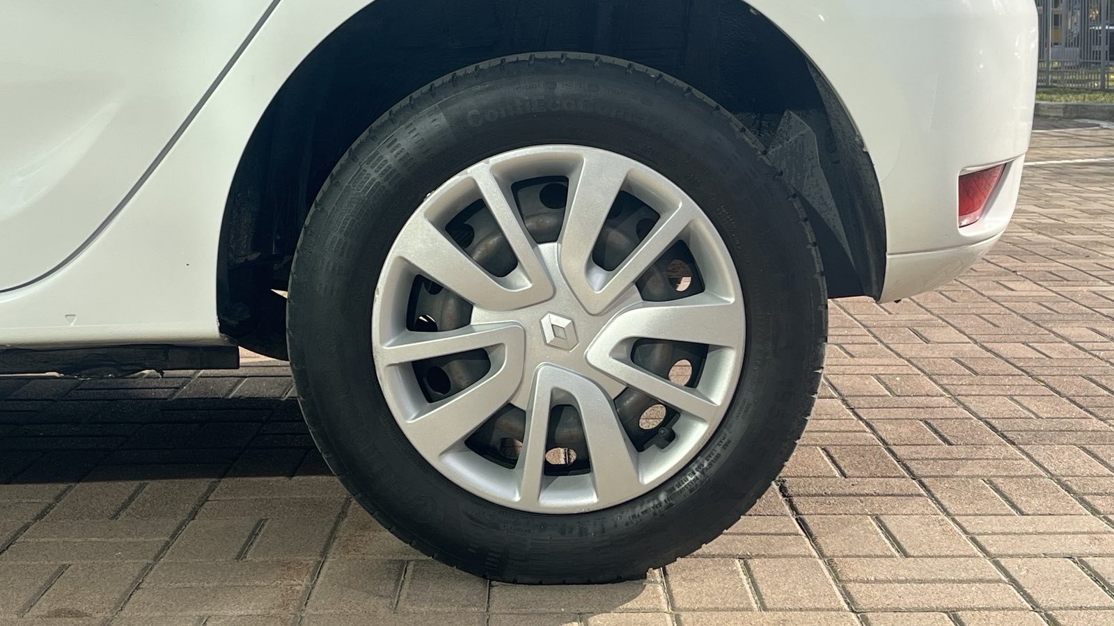 Інші авто RENAULT SANDERO 2019 року, Хетчбек, Тойота Центр Київ "Автосаміт Укравто", м.Київ | Фото № 15 Інші авто RENAULT SANDERO 2019 року з пробігом 80426 км, Хетчбек, Тойота Центр Київ "Автосаміт Укравто", м.Київ - 350345 ГРН | Фото № 15