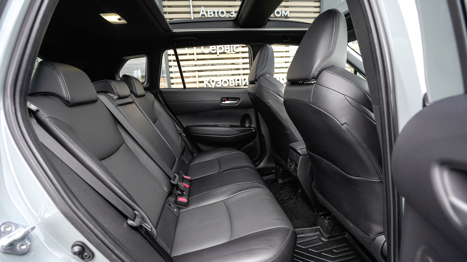 Toyota COROLLA CROSS 2024 року, Хетчбек, Тойота Центр Львів "Діамант", м.Львів | Фото № 7 Toyota COROLLA CROSS 2024 року з пробігом 20178 км, Хетчбек, Тойота Центр Львів "Діамант", м.Львів - 1586250 ГРН | Фото № 7