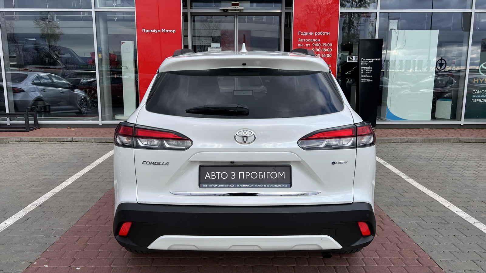 Toyota COROLLA CROSS 2024 року, Універсал, Тойота Центр Вінниця "Преміум Мотор", м.Вінниця | Фото № 4 Toyota COROLLA CROSS 2024 року з пробігом 3003 км, Універсал, Тойота Центр Вінниця "Преміум Мотор", м.Вінниця - 1638000 ГРН | Фото № 4