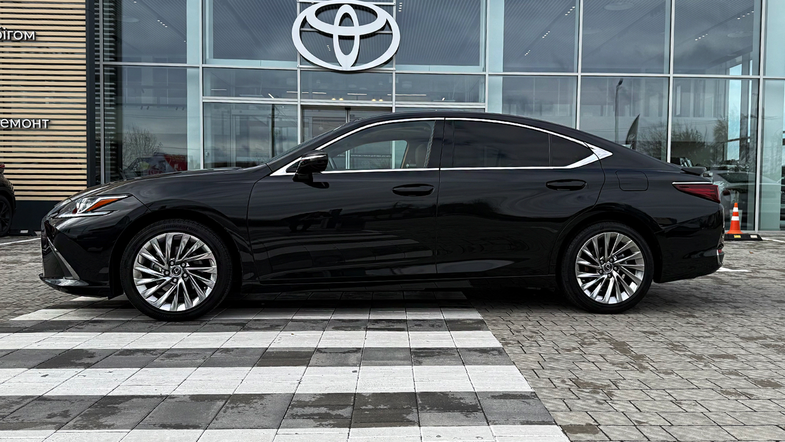 Lexus ES 2024 року, Седан, Тойота Центр Рівне "Агат Авто", м.Рівне | Фото № 3 Lexus ES 2024 року з пробігом 17629 км, Седан, Тойота Центр Рівне "Агат Авто", м.Рівне - 2378650 ГРН | Фото № 3