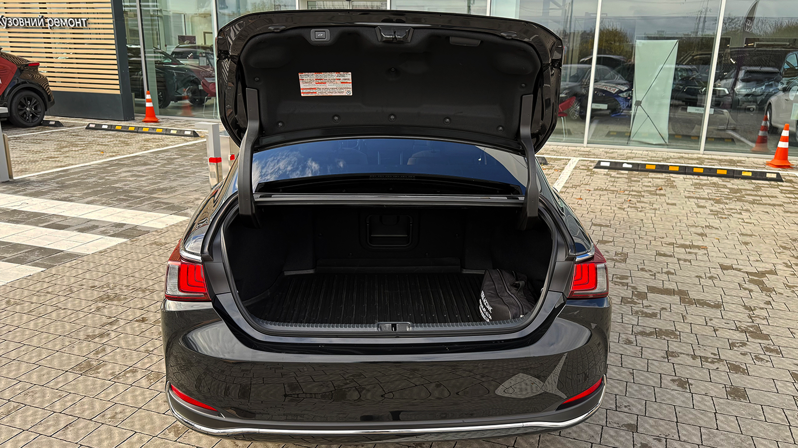 Lexus ES 2024 року, Седан, Тойота Центр Рівне "Агат Авто", м.Рівне | Фото № 10 Lexus ES 2024 року з пробігом 17629 км, Седан, Тойота Центр Рівне "Агат Авто", м.Рівне - 2378650 ГРН | Фото № 10