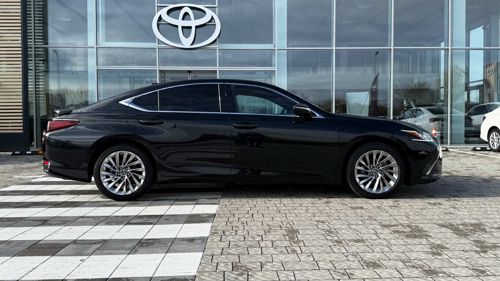 Lexus ES 2024 року, Седан, Тойота Центр Рівне "Агат Авто", м.Рівне | Фото № 17 Lexus ES 2024 року з пробігом 17629 км, Седан, Тойота Центр Рівне "Агат Авто", м.Рівне - 2378650 ГРН | Фото № 17