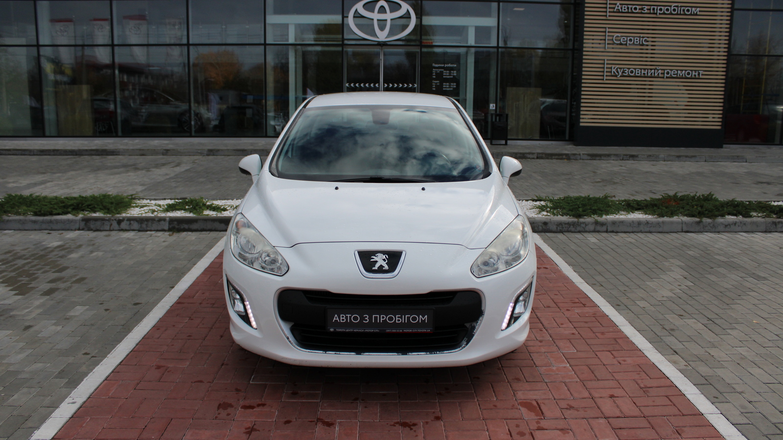Інші авто PEUGEOT 308 2013 року, Хетчбек, Тойота Центр Черкаси "Мотор Сіті", м.Черкаси | Фото № 5 Інші авто PEUGEOT 308 2013 року з пробігом 173924 км, Хетчбек, Тойота Центр Черкаси "Мотор Сіті", м.Черкаси - 303000 ГРН | Фото № 5