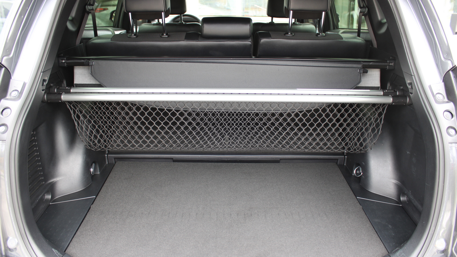 Toyota RAV4 2017 року, Універсал, Тойота Центр Черкаси "Мотор Сіті", м.Черкаси | Фото № 10 Toyota RAV4 2017 року з пробігом 142481 км, Універсал, Тойота Центр Черкаси "Мотор Сіті", м.Черкаси - 979000 ГРН | Фото № 10