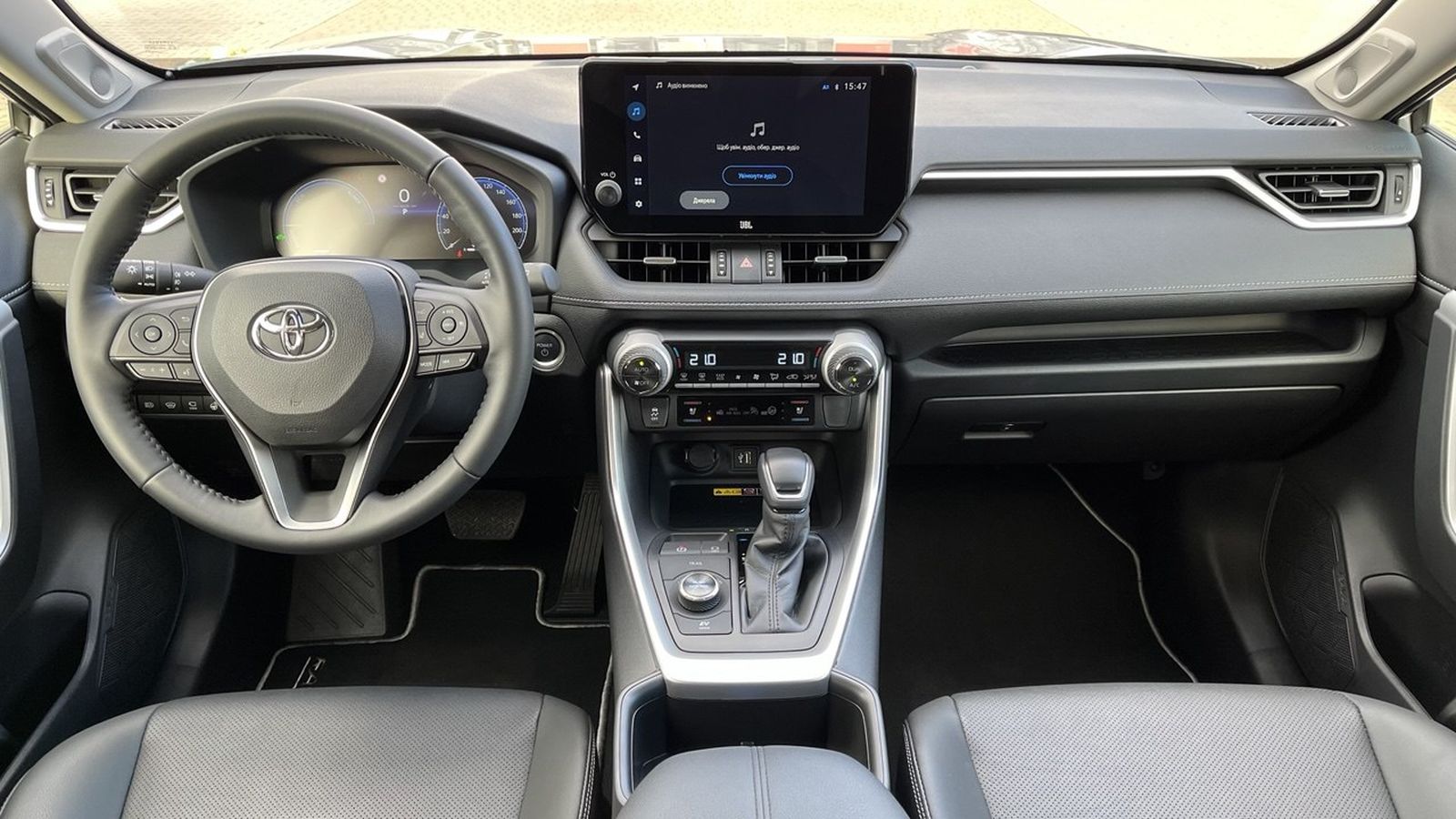 Toyota RAV4 2024 року, Універсал, Тойота Центр Хмельницький "Гранд Мотор", м.Хмельницький | Фото № 8 Toyota RAV4 2024 року з пробігом 696 км, Універсал, Тойота Центр Хмельницький "Гранд Мотор", м.Хмельницький - 2050300 ГРН | Фото № 8