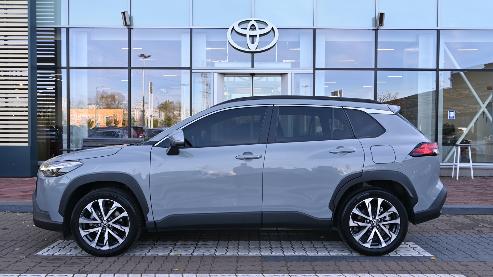 Toyota COROLLA CROSS 2023 року з пробігом 11824 км, Хетчбек, Тойота Центр Київ "Сіті Плаза", м.Київ - 1323850 ГРН | Фото № 3