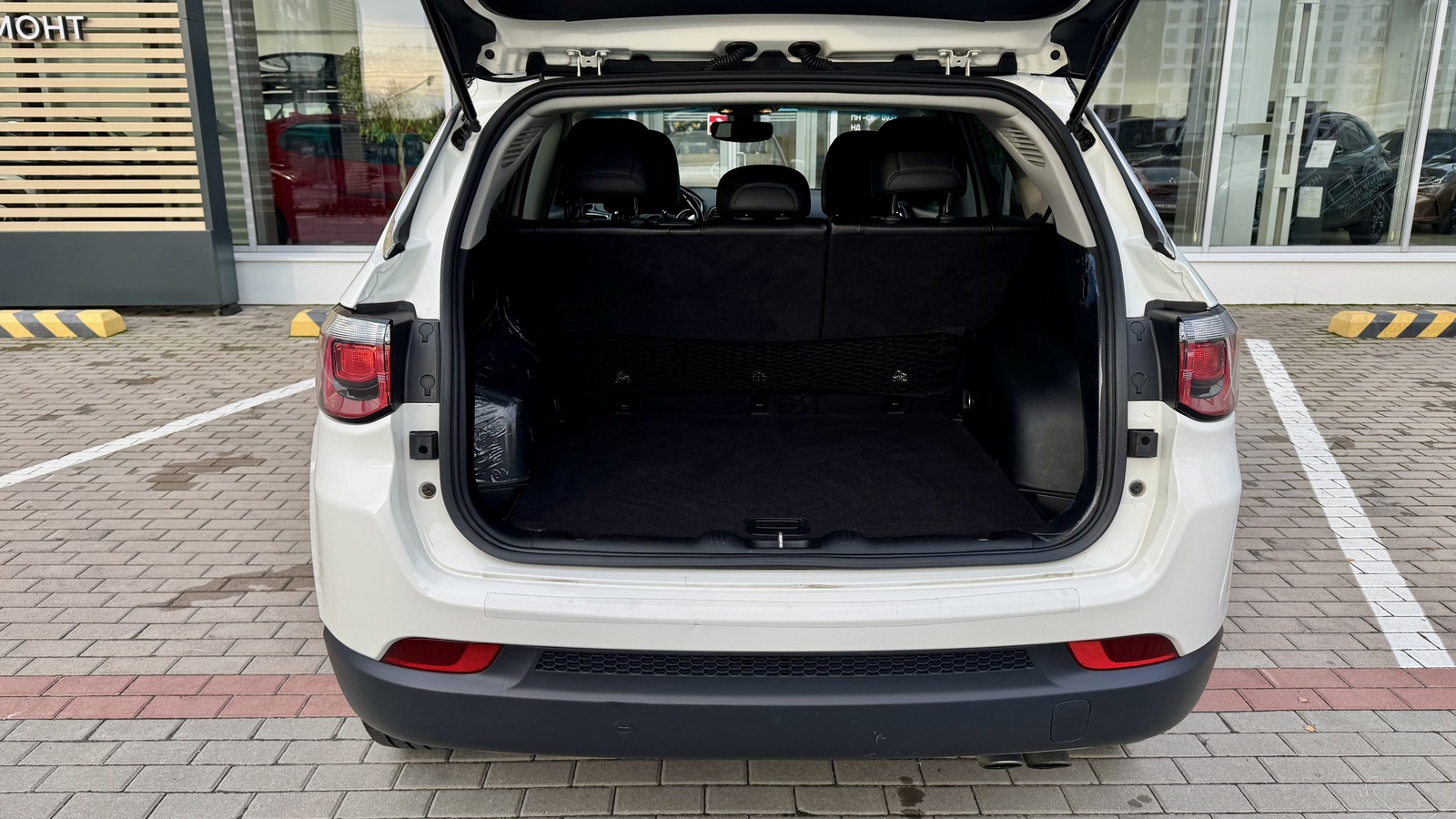 Інші авто JEEP COMPASS 2019 року, Універсал, Тойота Центр Чернігів "Соллі-Плюс", м.Чернігів | Фото № 10 Інші авто JEEP COMPASS 2019 року з пробігом 107760 км, Універсал, Тойота Центр Чернігів "Соллі-Плюс", м.Чернігів - 745000 ГРН | Фото № 10