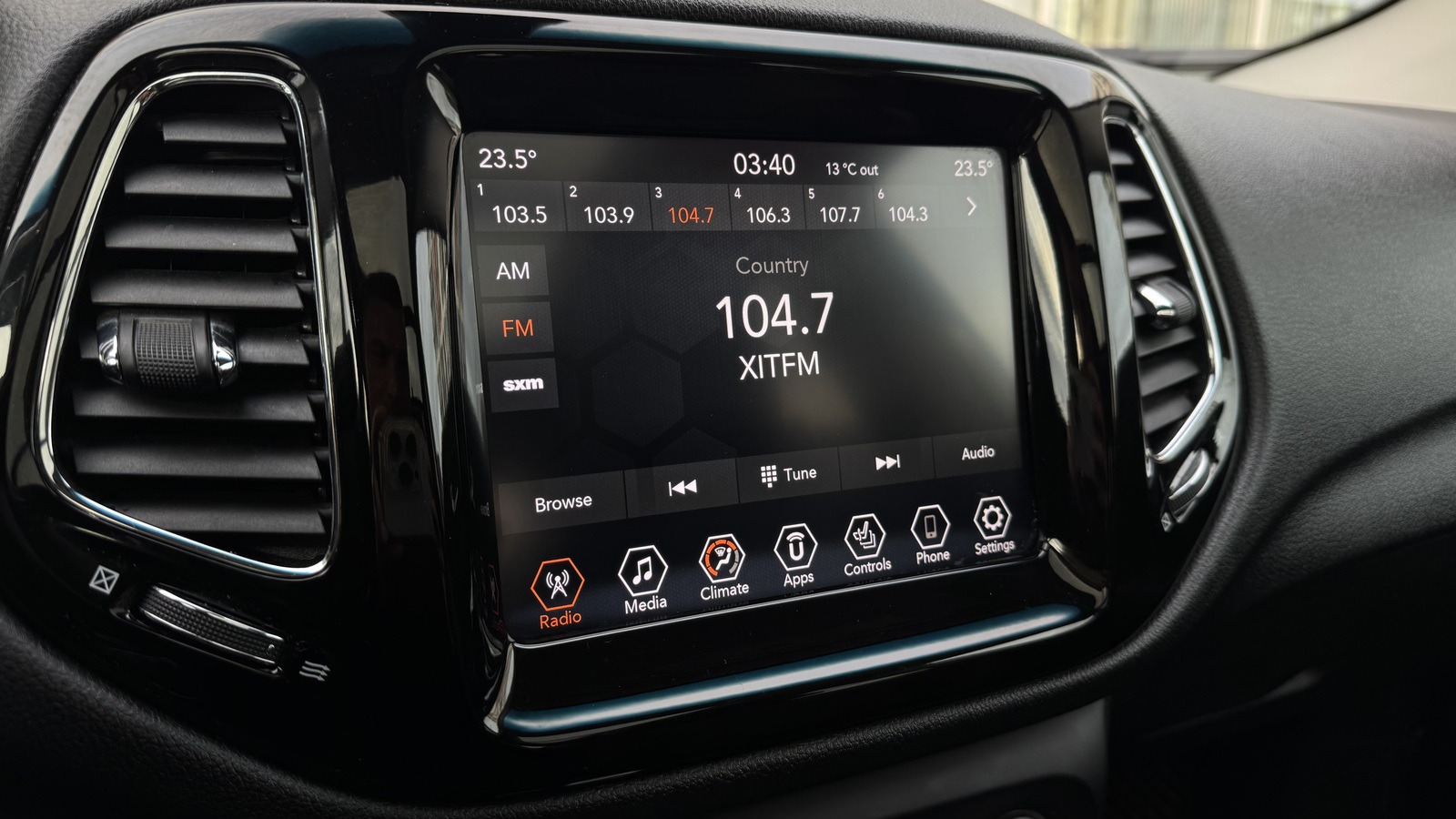 Інші авто JEEP COMPASS 2019 року, Універсал, Тойота Центр Чернігів "Соллі-Плюс", м.Чернігів | Фото № 14 Інші авто JEEP COMPASS 2019 року з пробігом 107760 км, Універсал, Тойота Центр Чернігів "Соллі-Плюс", м.Чернігів - 745000 ГРН | Фото № 14