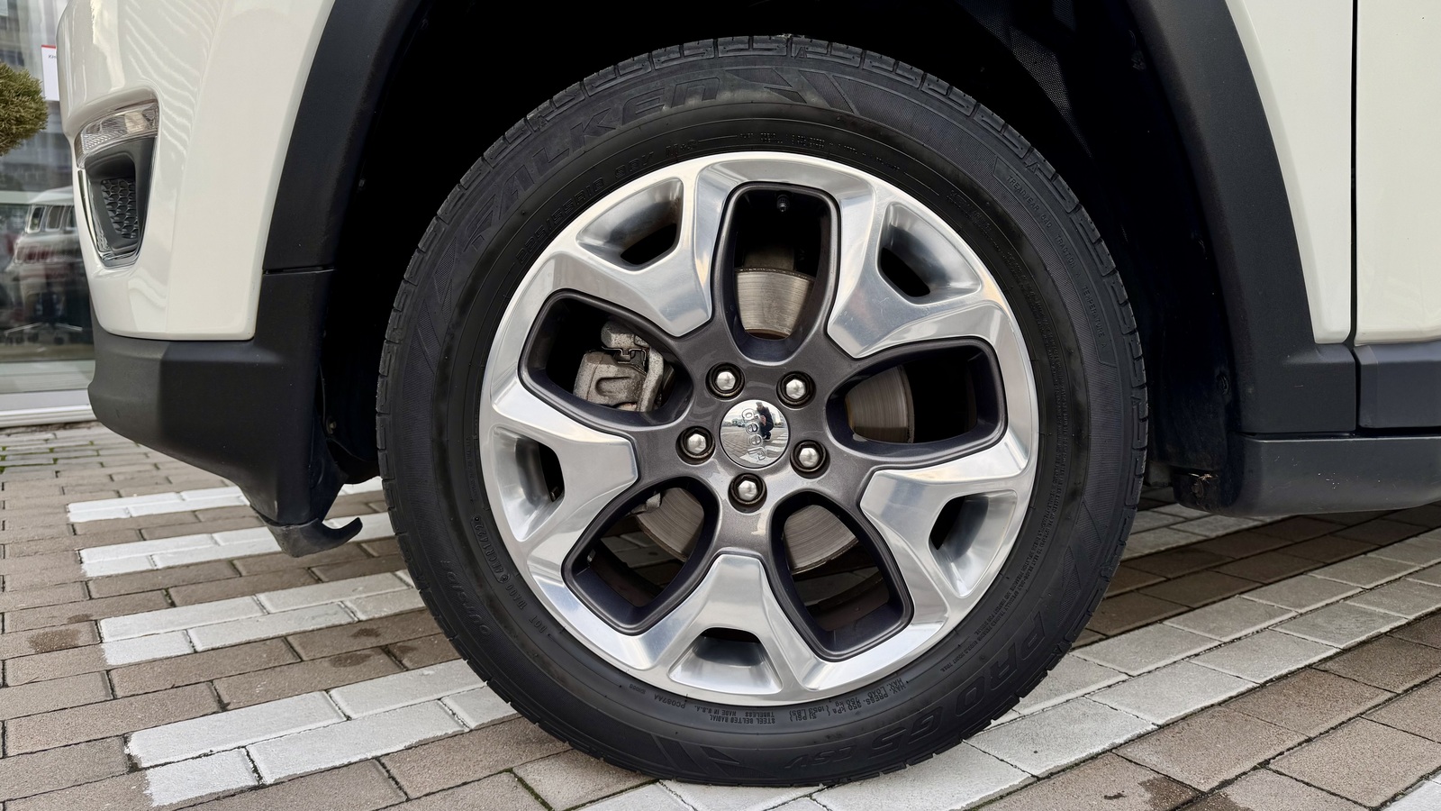 Інші авто JEEP COMPASS 2019 року, Універсал, Тойота Центр Чернігів "Соллі-Плюс", м.Чернігів | Фото № 15 Інші авто JEEP COMPASS 2019 року з пробігом 107760 км, Універсал, Тойота Центр Чернігів "Соллі-Плюс", м.Чернігів - 745000 ГРН | Фото № 15