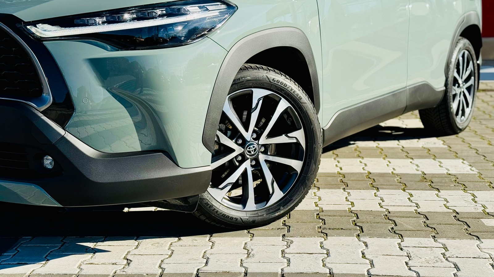 Toyota COROLLA CROSS 2023 року з пробігом 19707 км, Хетчбек, Тойота Центр Тернопіль "Кристал Моторс", м.Тернопіль - 1530000 ГРН | Фото № 15