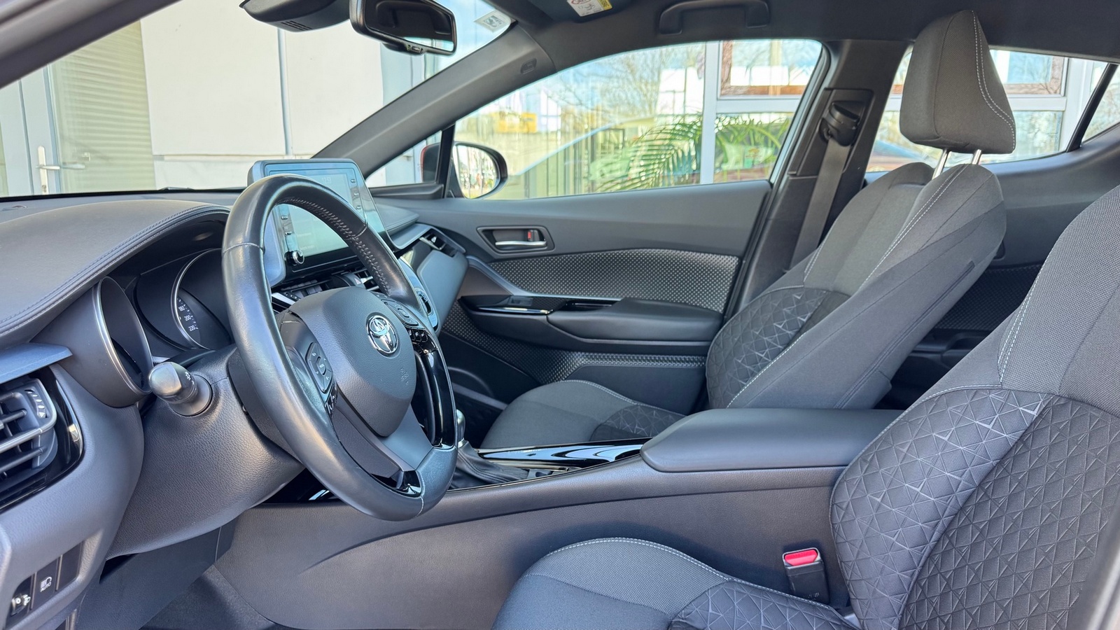 Toyota C-HR 2021 року з пробігом 69138 км, Хетчбек, Тойота Центр Івано-Франківськ "Класик-Авто", м.Івано-Франківськ - 1155000 ГРН | Фото № 12