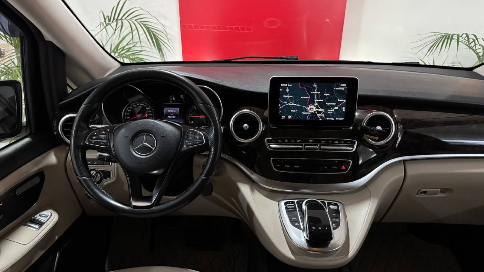 Інші авто MERCEDES-BENZ V-CLASS 2015 року з пробігом 252538 км, Мінівен, Тойота Центр Ужгород "Карат Мотор", м.Ужгород - 1806000 ГРН | Фото № 9