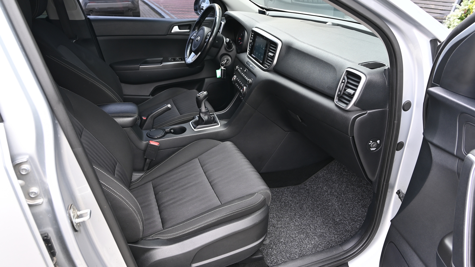 Інші авто KIA SPORTAGE 2018 року з пробігом 127541 км, Універсал, Тойота Центр Київ "Сіті Плаза", м.Київ - 521250 ГРН | Фото № 6