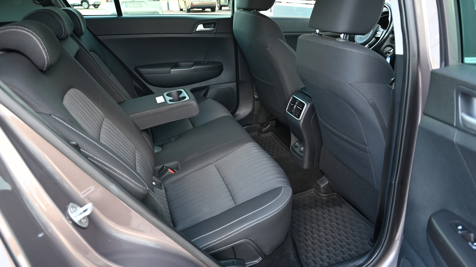 Інші авто KIA SPORTAGE 2018 року з пробігом 91711 км, Універсал, Тойота Центр Київ "Сіті Плаза", м.Київ - 688050 ГРН | Фото № 7