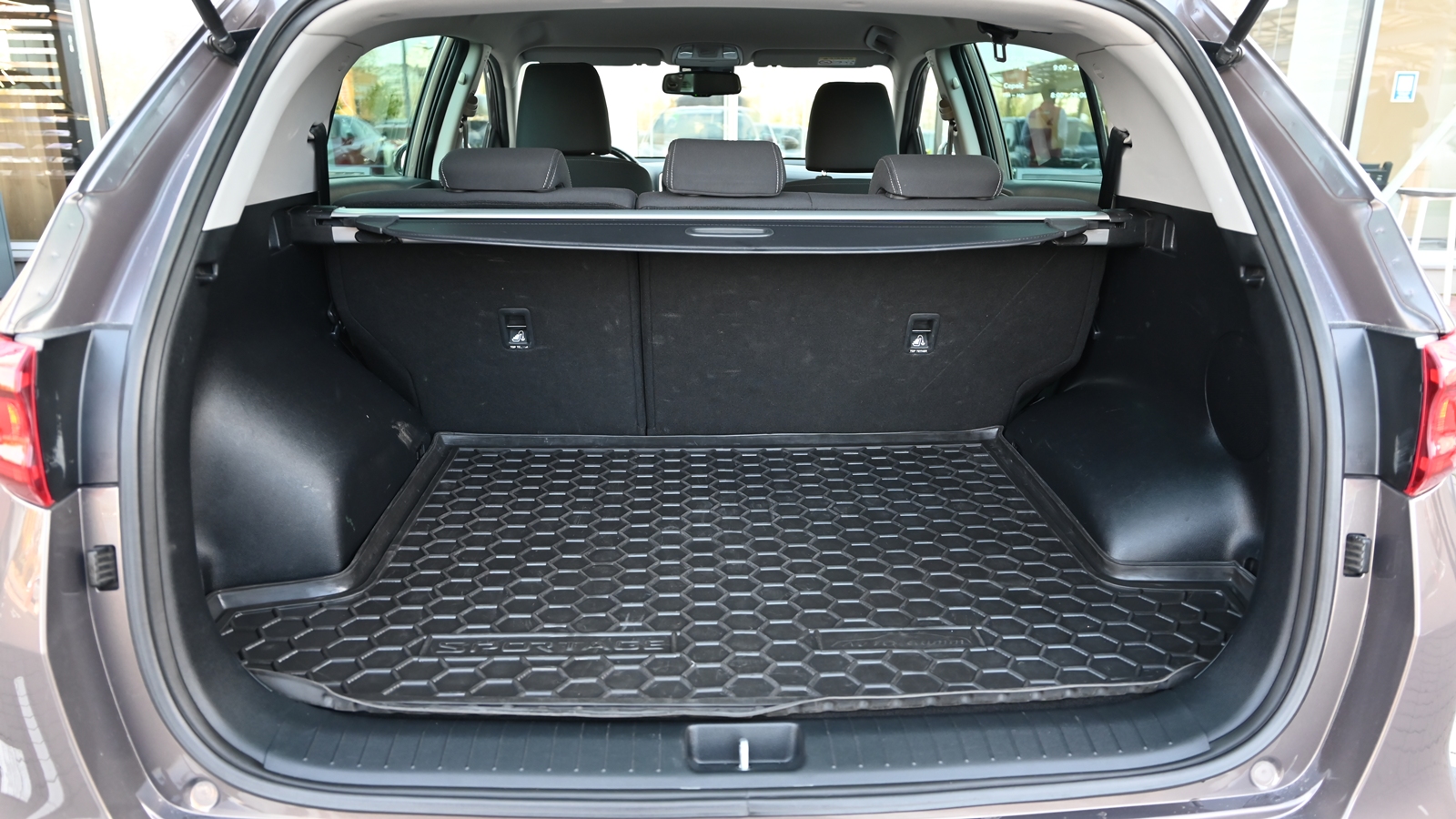 Інші авто KIA SPORTAGE 2018 року з пробігом 91711 км, Універсал, Тойота Центр Київ "Сіті Плаза", м.Київ - 688050 ГРН | Фото № 10