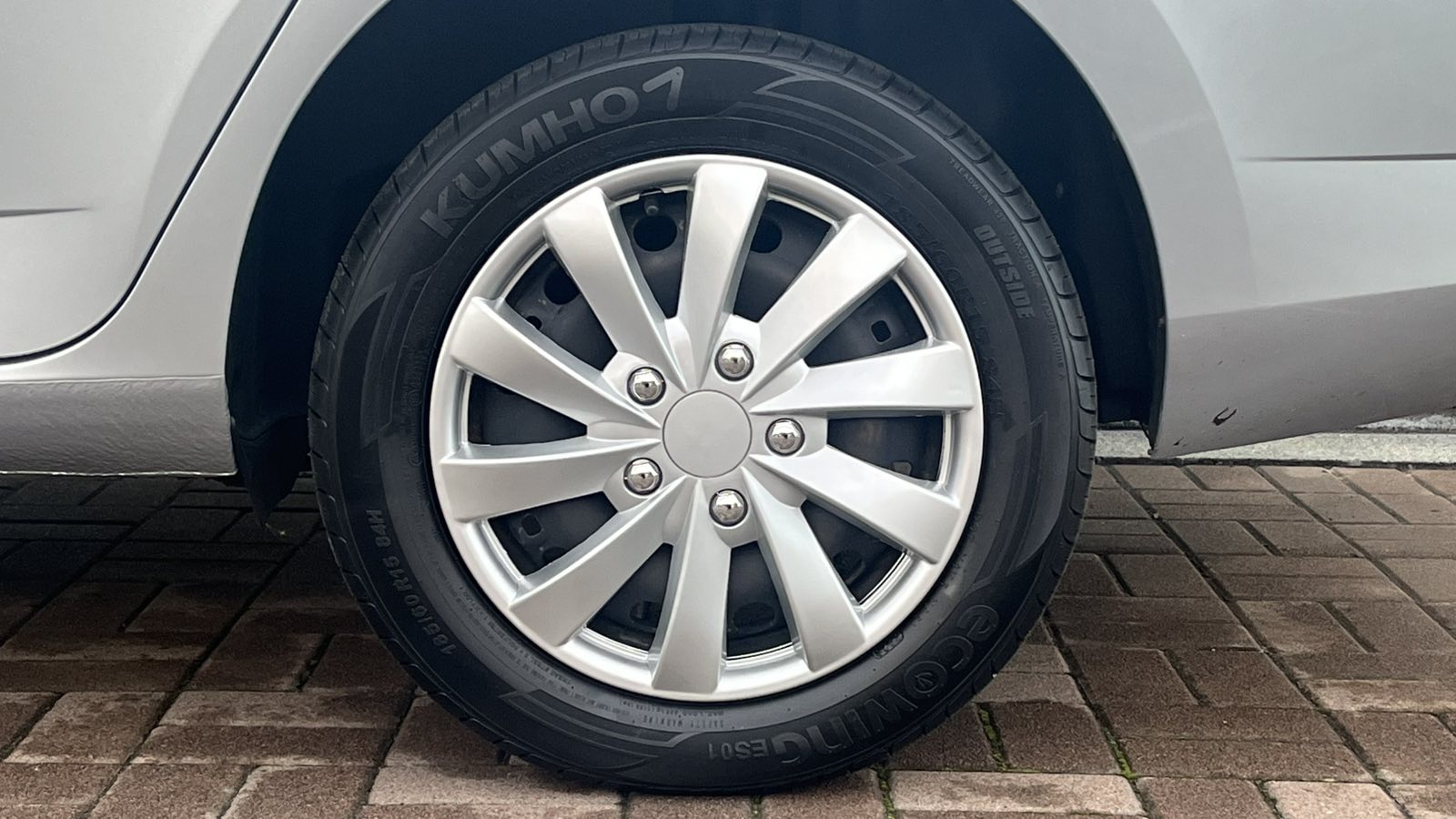 Інші авто SKODA FABIA 2020 року, Універсал, Тойота Центр Київ "Автосаміт Укравто", м.Київ | Фото № 15 Інші авто SKODA FABIA 2020 року з пробігом 52610 км, Універсал, Тойота Центр Київ "Автосаміт Укравто", м.Київ - 624780 ГРН | Фото № 15