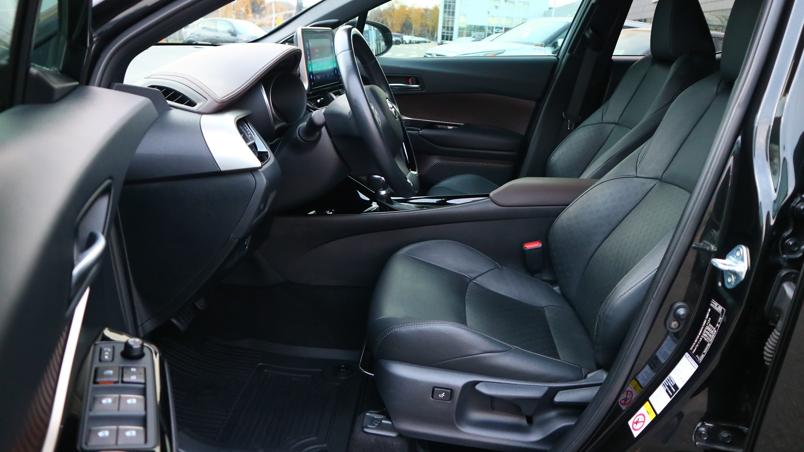 Toyota C-HR 2018 року з пробігом 66250 км, Хетчбек, Тойота Центр Київ "Автосаміт Укравто Столичне", м.Київ - 836000 ГРН | Фото № 13