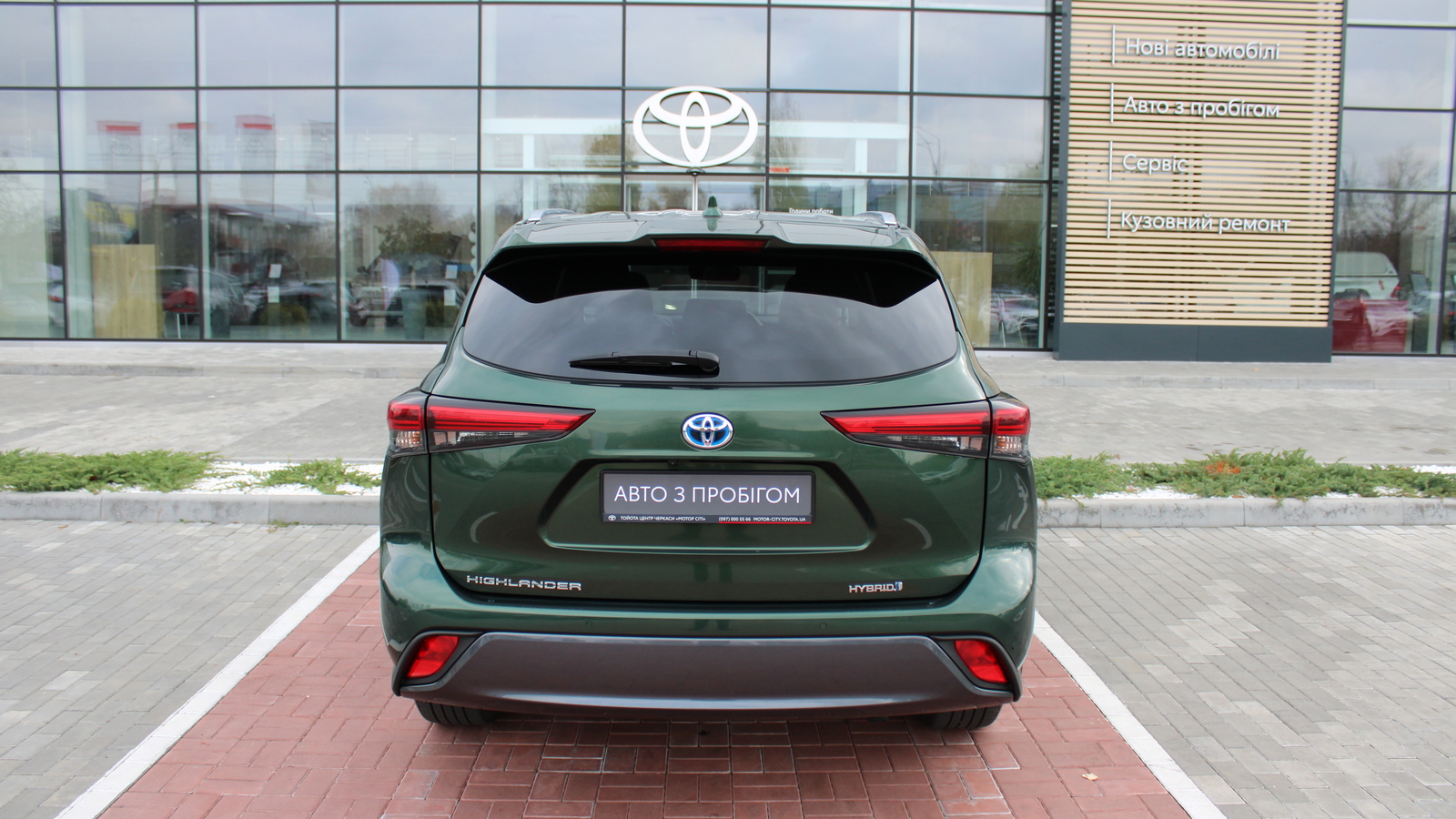 Toyota HIGHLANDER 2023 року, Універсал, Тойота Центр Черкаси "Мотор Сіті", м.Черкаси | Фото № 4 Toyota HIGHLANDER 2023 року з пробігом 21012 км, Універсал, Тойота Центр Черкаси "Мотор Сіті", м.Черкаси - 2352000 ГРН | Фото № 4