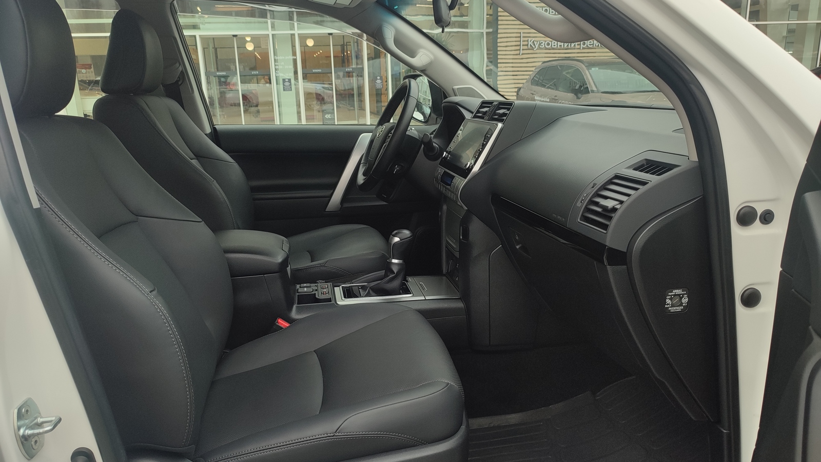 Toyota LAND CRUISER PRADO 2021 року, Універсал, Тойота Центр Київ "ВіДі Автострада", м.Київ | Фото № 6 Toyota LAND CRUISER PRADO 2021 року з пробігом 93976 км, Універсал, Тойота Центр Київ "ВіДі Автострада", м.Київ - 1820000 ГРН | Фото № 6