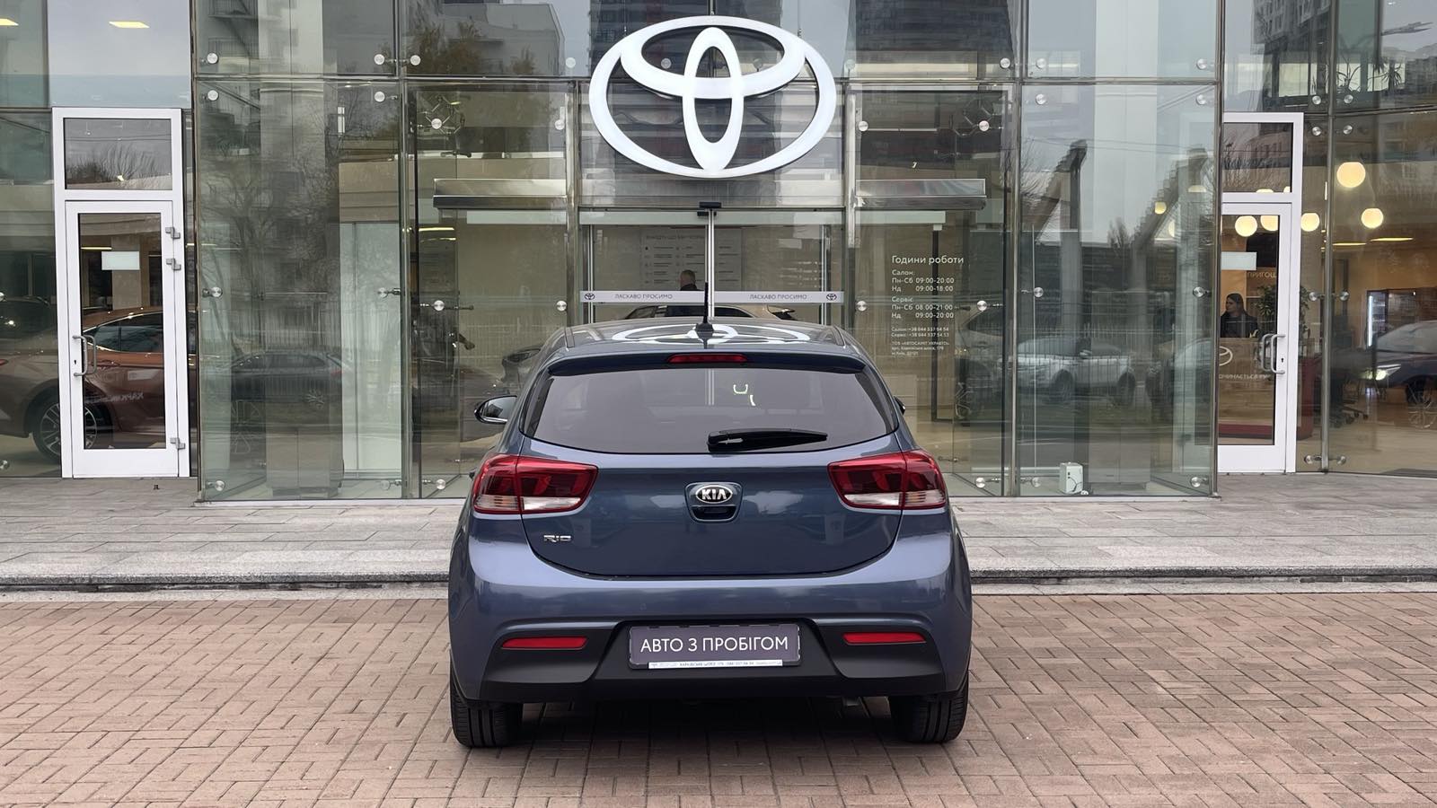 Інші авто KIA RIO 2018 року, Хетчбек, Тойота Центр Київ "Автосаміт Укравто", м.Київ | Фото № 4 Інші авто KIA RIO 2018 року з пробігом 61606 км, Хетчбек, Тойота Центр Київ "Автосаміт Укравто", м.Київ - 523240 ГРН | Фото № 4