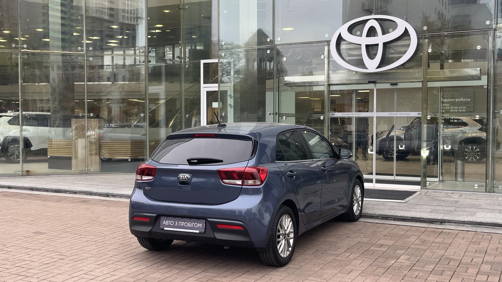 Інші авто KIA RIO 2018 року, Хетчбек, Тойота Центр Київ "Автосаміт Укравто", м.Київ | Фото № 17 Інші авто KIA RIO 2018 року з пробігом 61606 км, Хетчбек, Тойота Центр Київ "Автосаміт Укравто", м.Київ - 523240 ГРН | Фото № 17