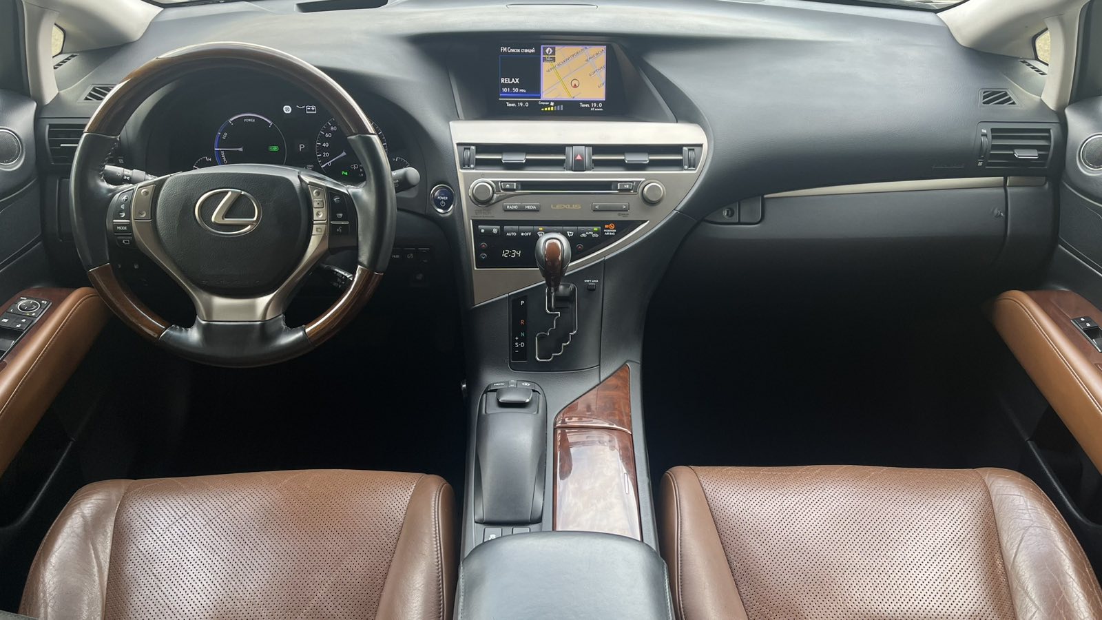 Lexus RX 450h 2012 року, Універсал, Тойота Центр Київ "Автосаміт Укравто", м.Київ | Фото № 8 Lexus RX 450h 2012 року з пробігом 163207 км, Універсал, Тойота Центр Київ "Автосаміт Укравто", м.Київ - 1003400 ГРН | Фото № 8