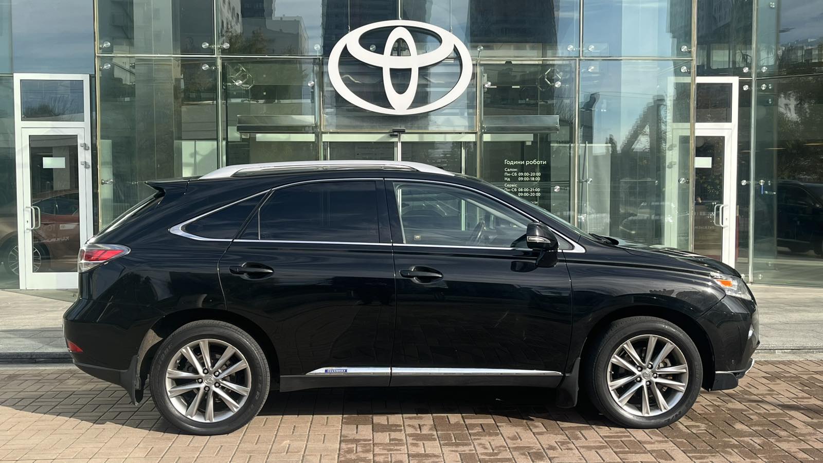 Lexus RX 450h 2012 року, Універсал, Тойота Центр Київ "Автосаміт Укравто", м.Київ | Фото № 16 Lexus RX 450h 2012 року з пробігом 163207 км, Універсал, Тойота Центр Київ "Автосаміт Укравто", м.Київ - 1003400 ГРН | Фото № 16