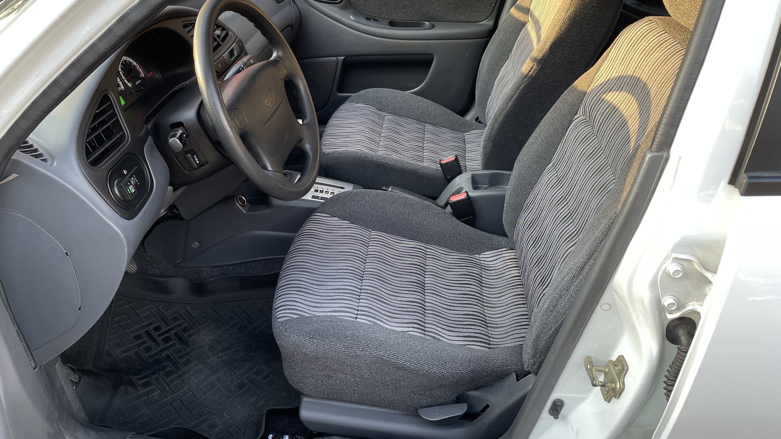 Інші авто DAEWOO LANOS 2015 року, Седан, Тойота Центр Кривий Ріг "Алмаз Сістем", м.Кривий Ріг | Фото № 12 Інші авто DAEWOO LANOS 2015 року з пробігом 80277 км, Седан, Тойота Центр Кривий Ріг "Алмаз Сістем", м.Кривий Ріг - 186000 ГРН | Фото № 12