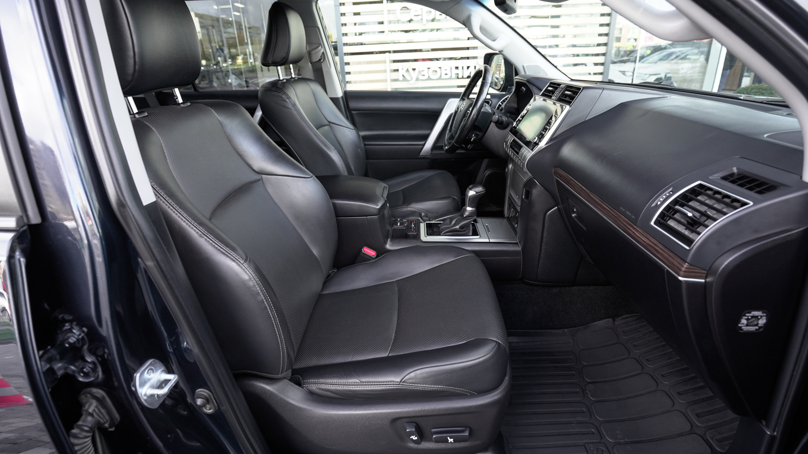 Toyota LAND CRUISER PRADO 2021 року, Універсал, Тойота Центр Львів "Діамант", м.Львів | Фото № 6 Toyota LAND CRUISER PRADO 2021 року з пробігом 212690 км, Універсал, Тойота Центр Львів "Діамант", м.Львів - 1607400 ГРН | Фото № 6