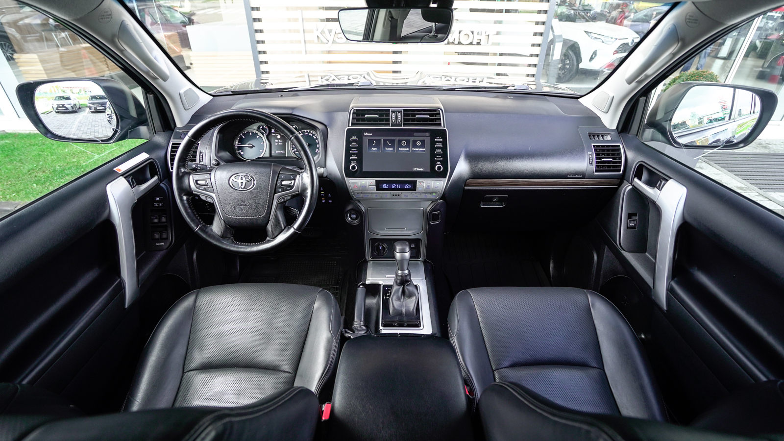 Toyota LAND CRUISER PRADO 2021 року, Універсал, Тойота Центр Львів "Діамант", м.Львів | Фото № 8 Toyota LAND CRUISER PRADO 2021 року з пробігом 212690 км, Універсал, Тойота Центр Львів "Діамант", м.Львів - 1607400 ГРН | Фото № 8