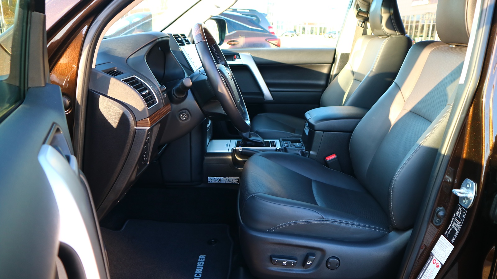 Toyota LAND CRUISER PRADO 2021 року, Універсал, Тойота Центр Київ "Автосаміт Укравто Столичне", м.Київ | Фото № 13 Toyota LAND CRUISER PRADO 2021 року з пробігом 128485 км, Універсал, Тойота Центр Київ "Автосаміт Укравто Столичне", м.Київ - 2025000 ГРН | Фото № 13