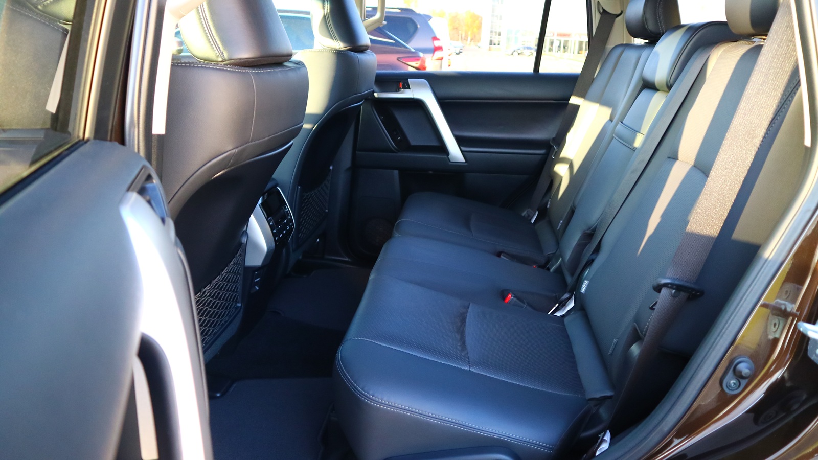 Toyota LAND CRUISER PRADO 2021 року, Універсал, Тойота Центр Київ "Автосаміт Укравто Столичне", м.Київ | Фото № 14 Toyota LAND CRUISER PRADO 2021 року з пробігом 128485 км, Універсал, Тойота Центр Київ "Автосаміт Укравто Столичне", м.Київ - 2025000 ГРН | Фото № 14