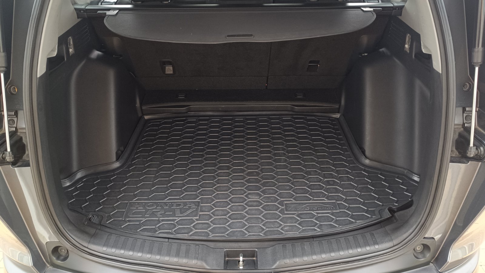 Інші авто HONDA CR-V 2018 року, Універсал, Тойота Центр Київ «ВІДІ Аеропорт», м.Київ | Фото № 10 Інші авто HONDA CR-V 2018 року з пробігом 97786 км, Універсал, Тойота Центр Київ «ВІДІ Аеропорт», м.Київ - 970000 ГРН | Фото № 10