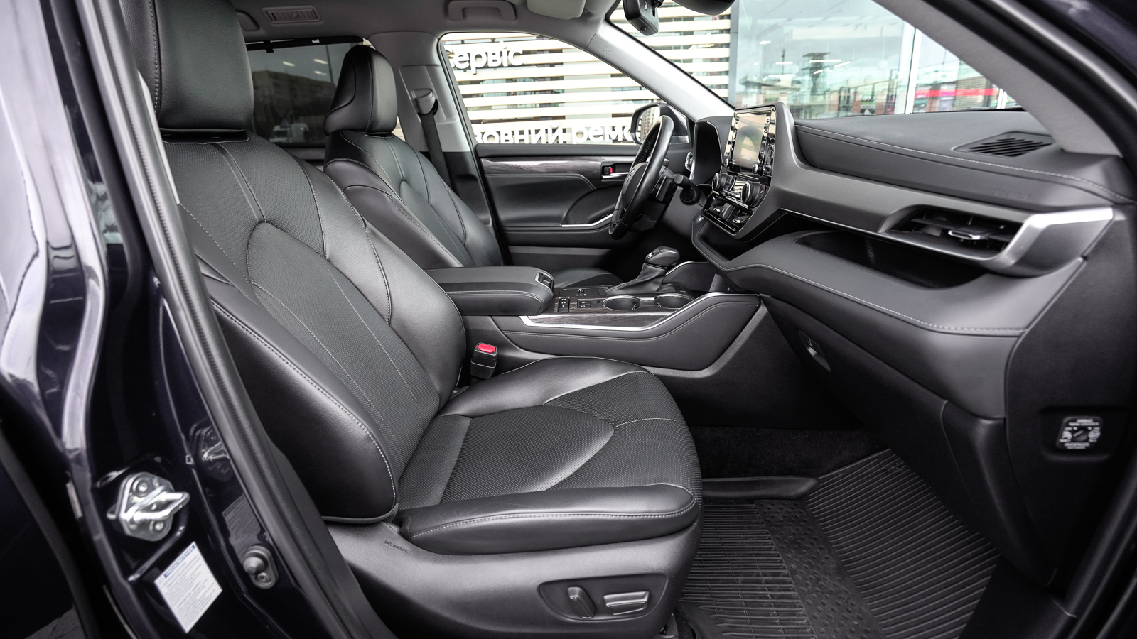 Toyota HIGHLANDER 2022 року, Універсал, Тойота Центр Львів "Діамант", м.Львів | Фото № 6 Toyota HIGHLANDER 2022 року з пробігом 81251 км, Універсал, Тойота Центр Львів "Діамант", м.Львів - 2072700 ГРН | Фото № 6